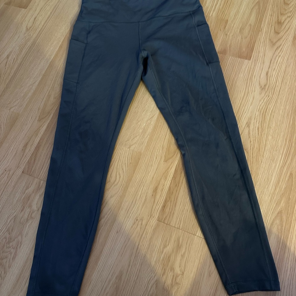 Grey High-Waisted Leggings